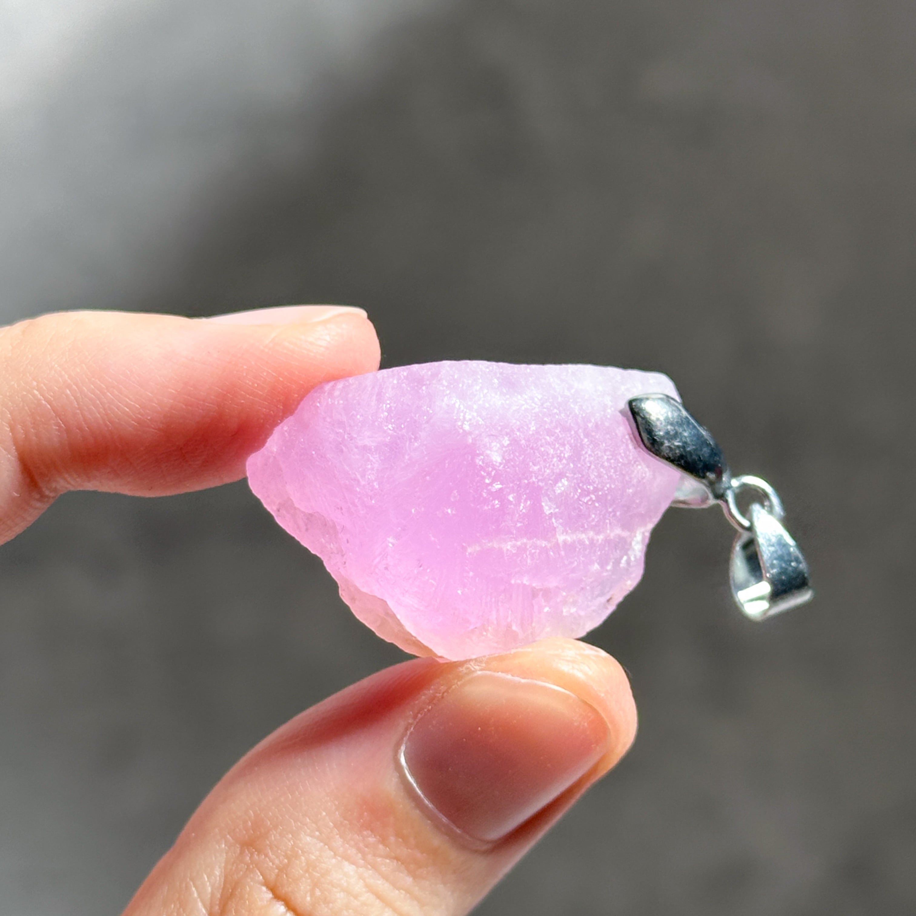 ピンクアラゴナイト チャーム04◇ Pink Aragonite Charm ◇天然石
