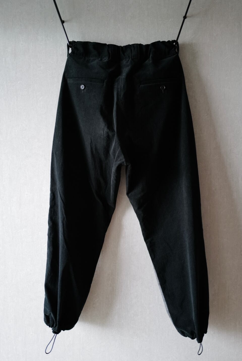 GABBY BICOLOR PANTS-Gray Black | GABBY