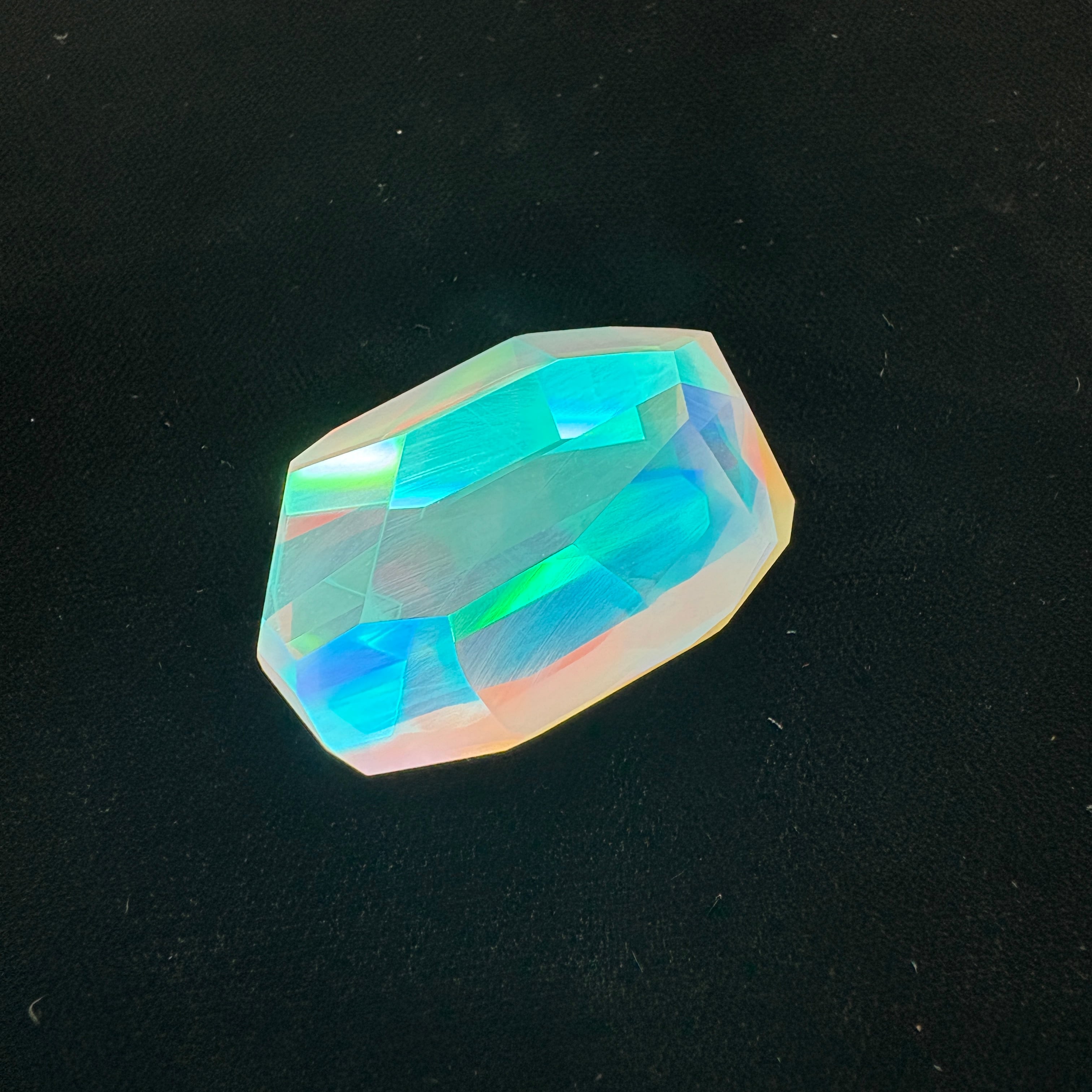 ガラスアクセサリー モナジー工房