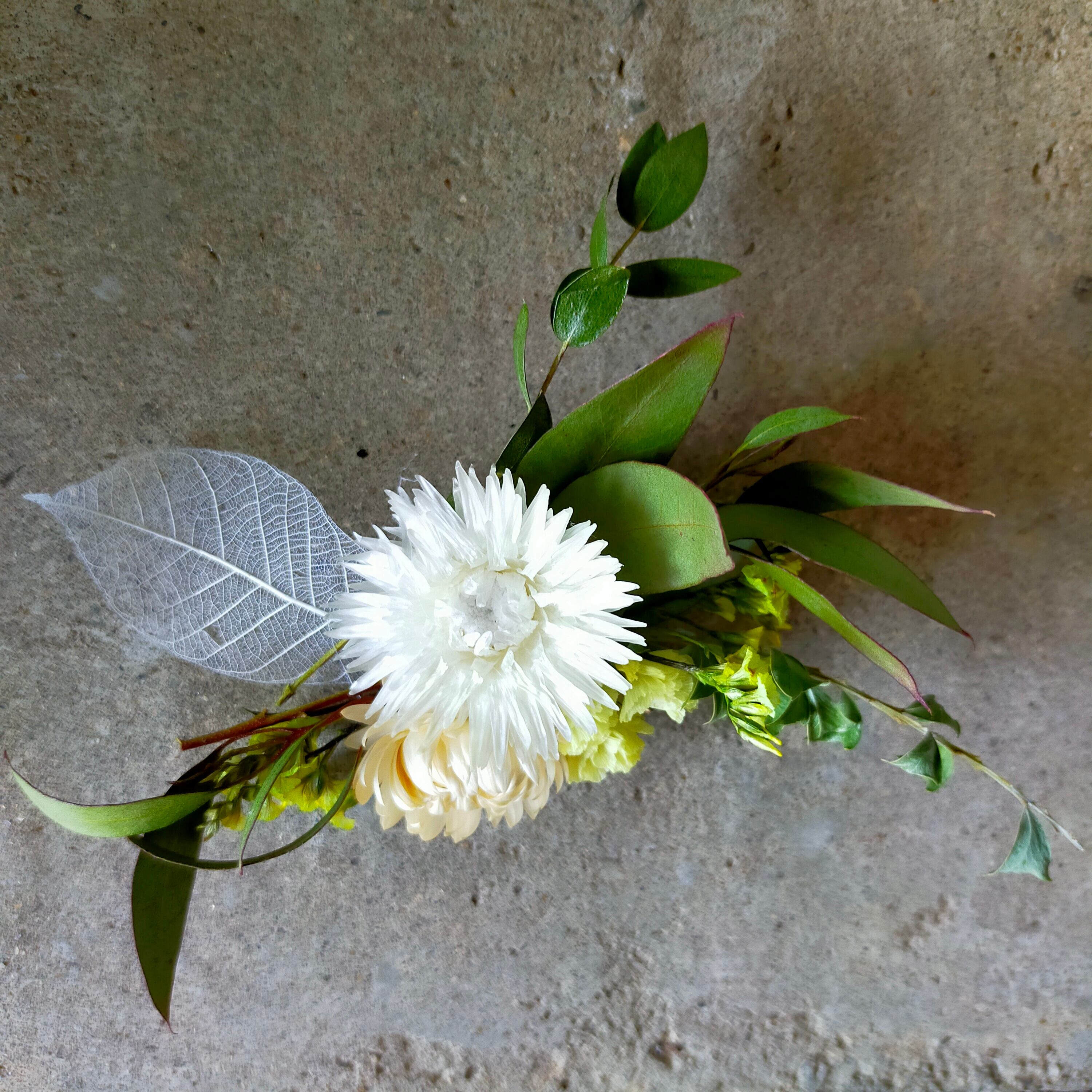 ドライフラワーコサージュ【dried flower corsage】 | merry_go_round