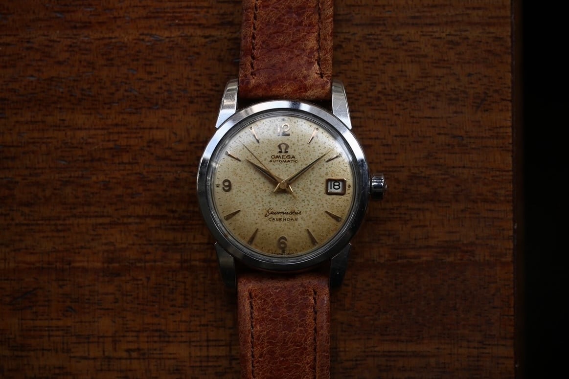 【OMEGA】 1957年製 オメガ 『シーマスターカレンダー 2nd 』 飛びアラビア ブラウンエイジング 自動巻き メンズ / Vintagewatch / Seamaster / Cal.503