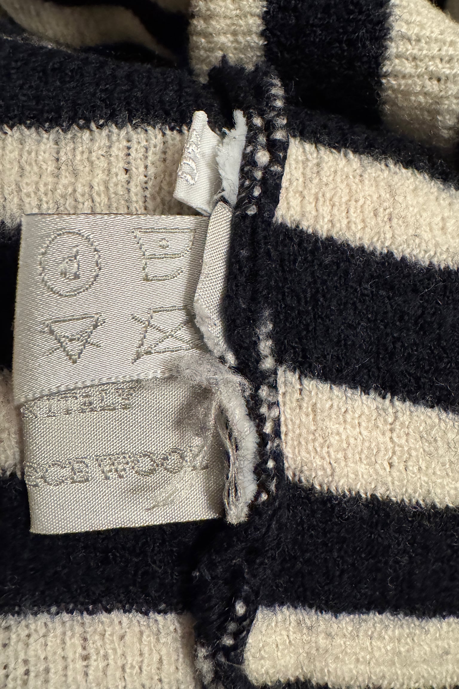 miumiu ネイビーボーダーフリースウールニット | DROOMTUIN_VINTAGE