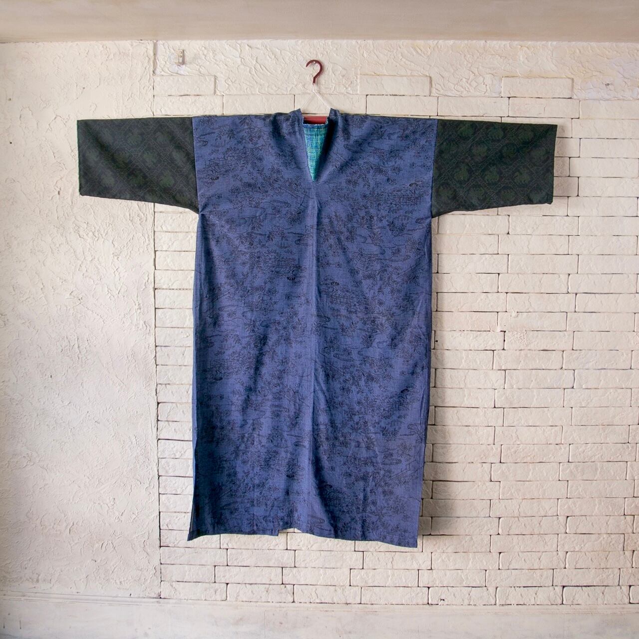 濃紺生地と花草模様 2種類の絹100％紬のコート 20CT006 | Lunatic Baba