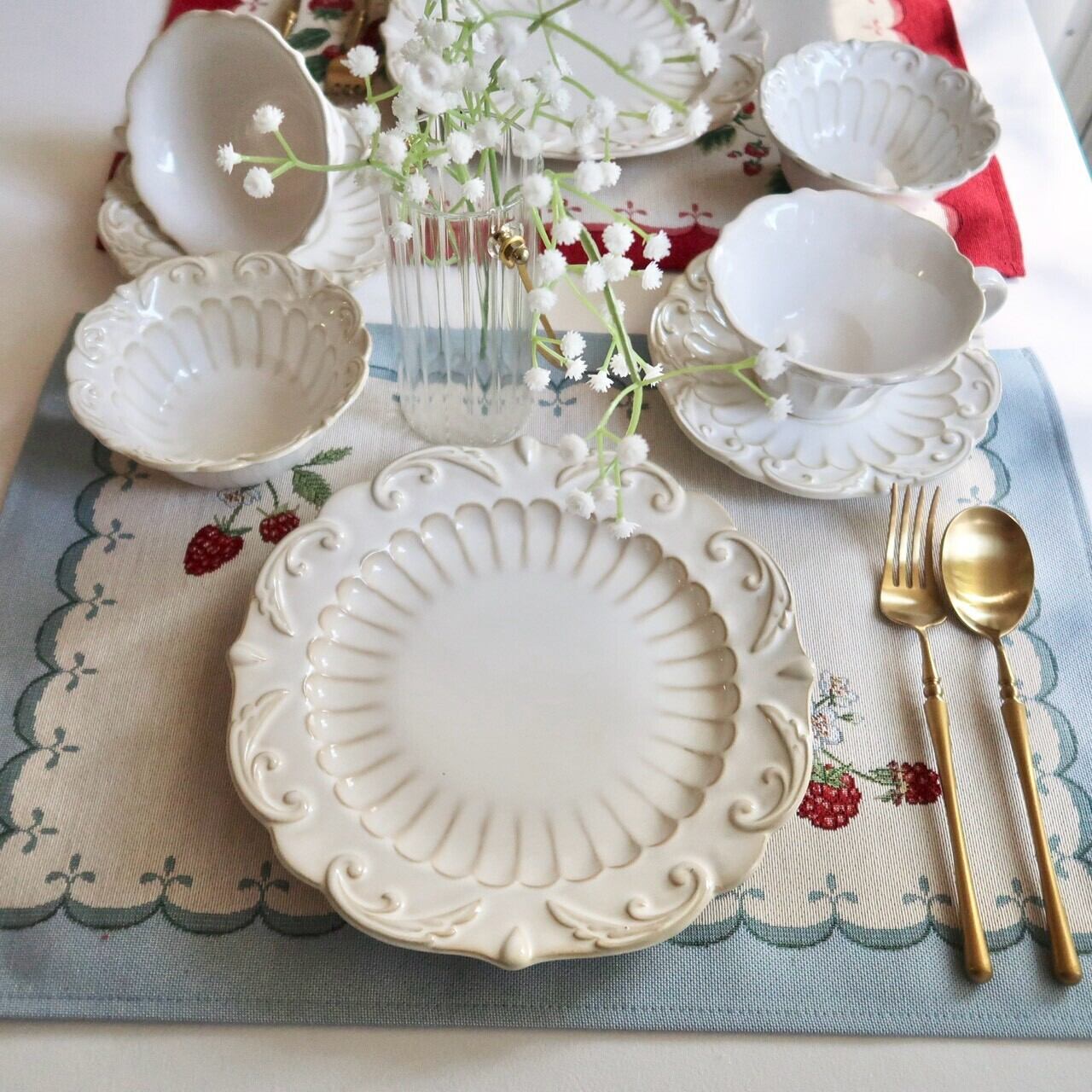 Classical scalloped plate / クラシカル スカラッププレート 23cm