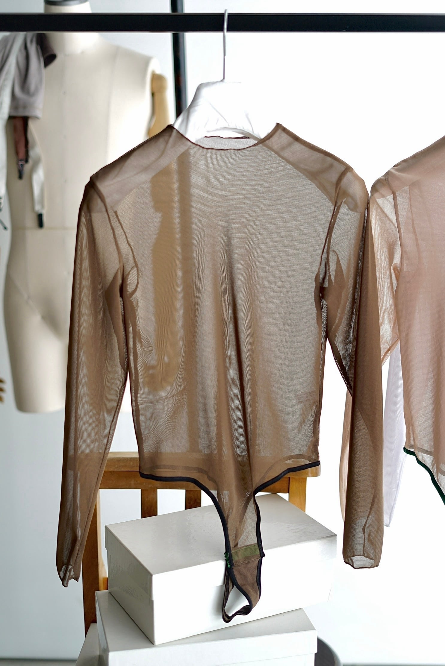 OVERNEATH / Longsleeves Tull Net (Bodysuit 088) (Grey , Beige