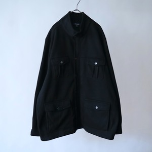 "KING SIZE" black color zip-up blouson