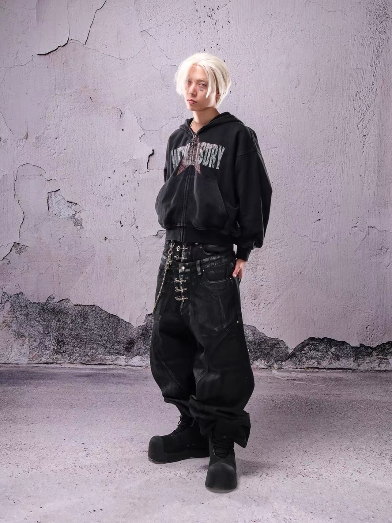 【THEWET SPLITTING TONGUE】Double Waist Coated Baggy Denim Pants