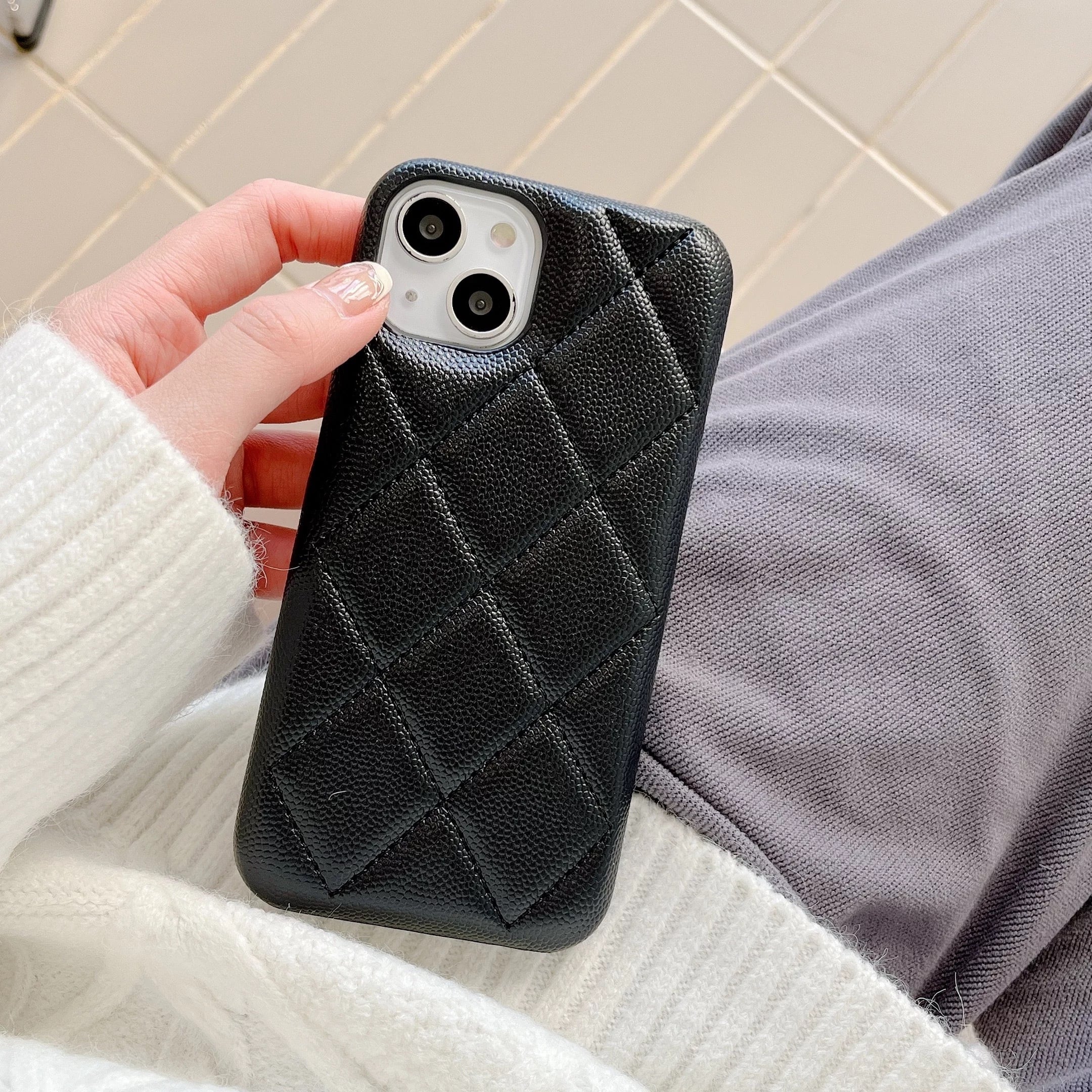 キルティングレザー♡ブラックiPhoneケース