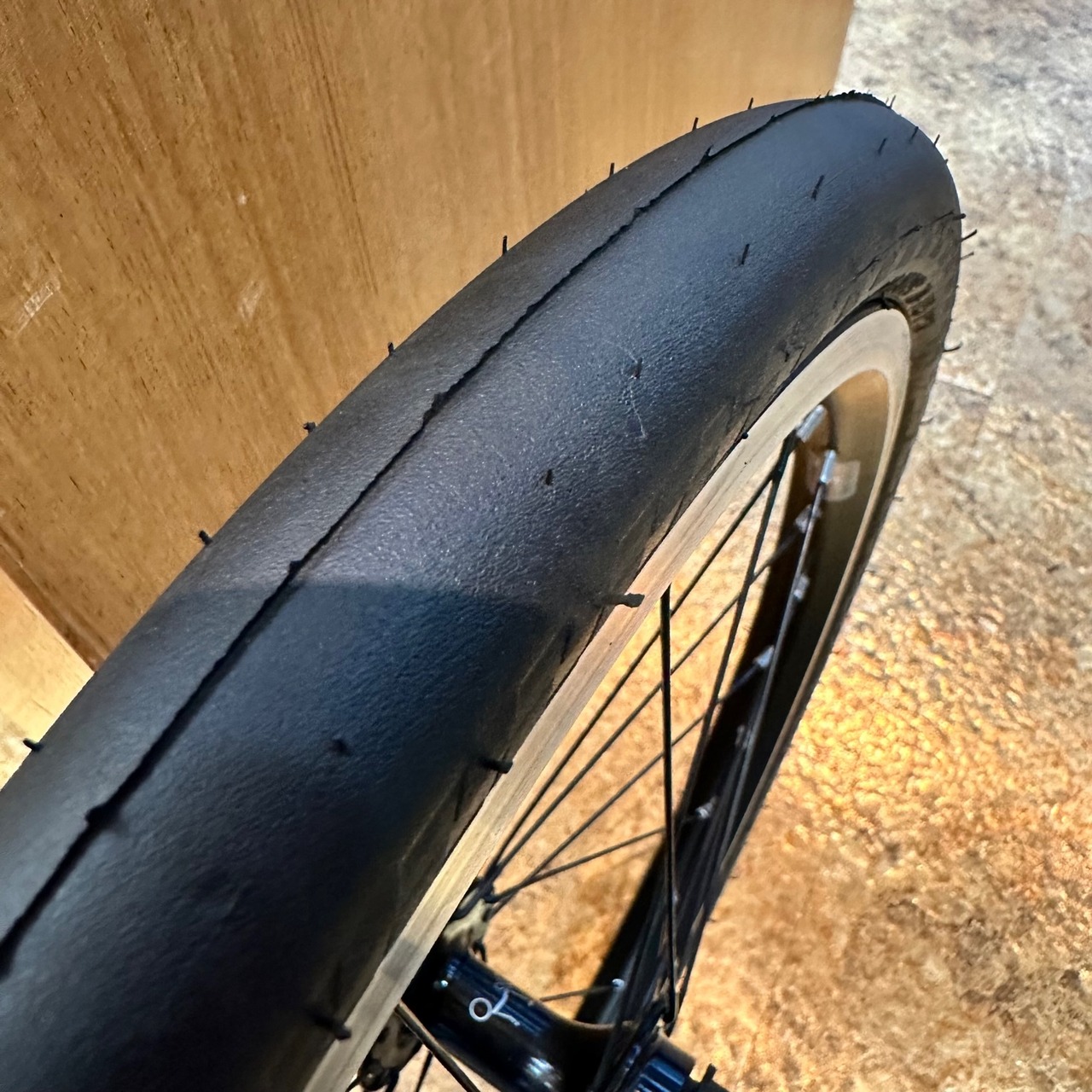 タイヤ 16×1-1/4 (32-349) Schwalbe Kojac