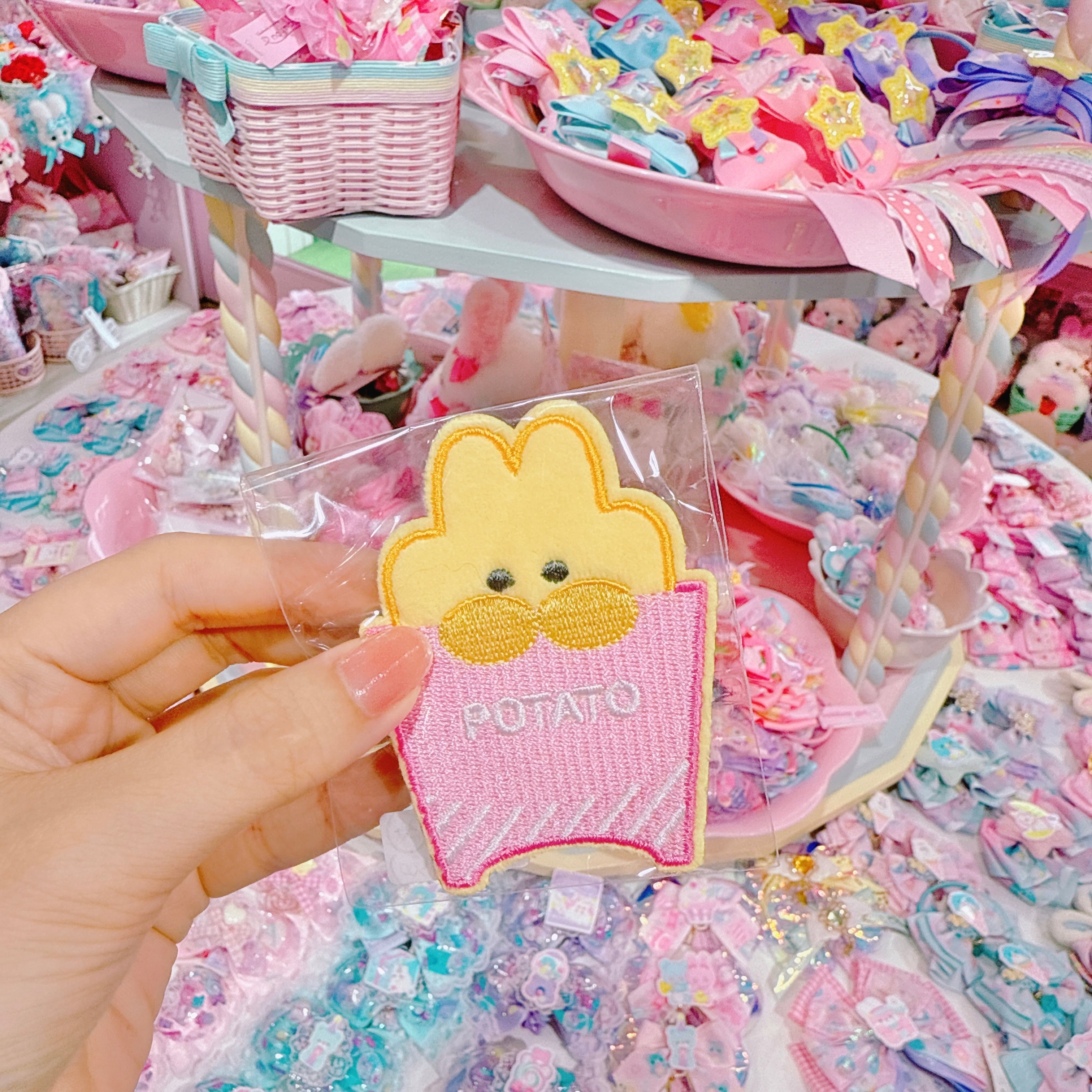 【C1】4-36クリップブローチ