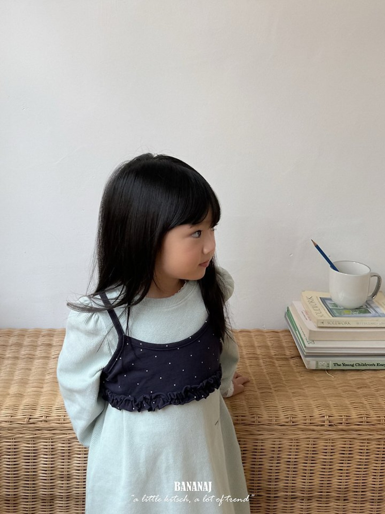 韓国子供服 / BANANA J / 26Autumn / レターリング ワッフルワンピース / 秋服 / キッズ *XS~JS*