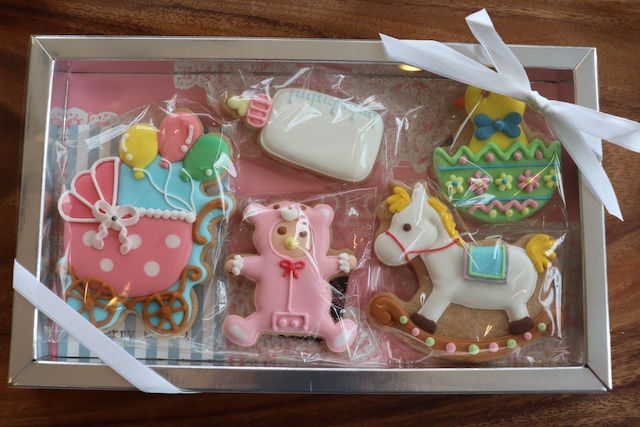 ベイビーBOX ピンク　【名入れオプション有】アイシングクッキー