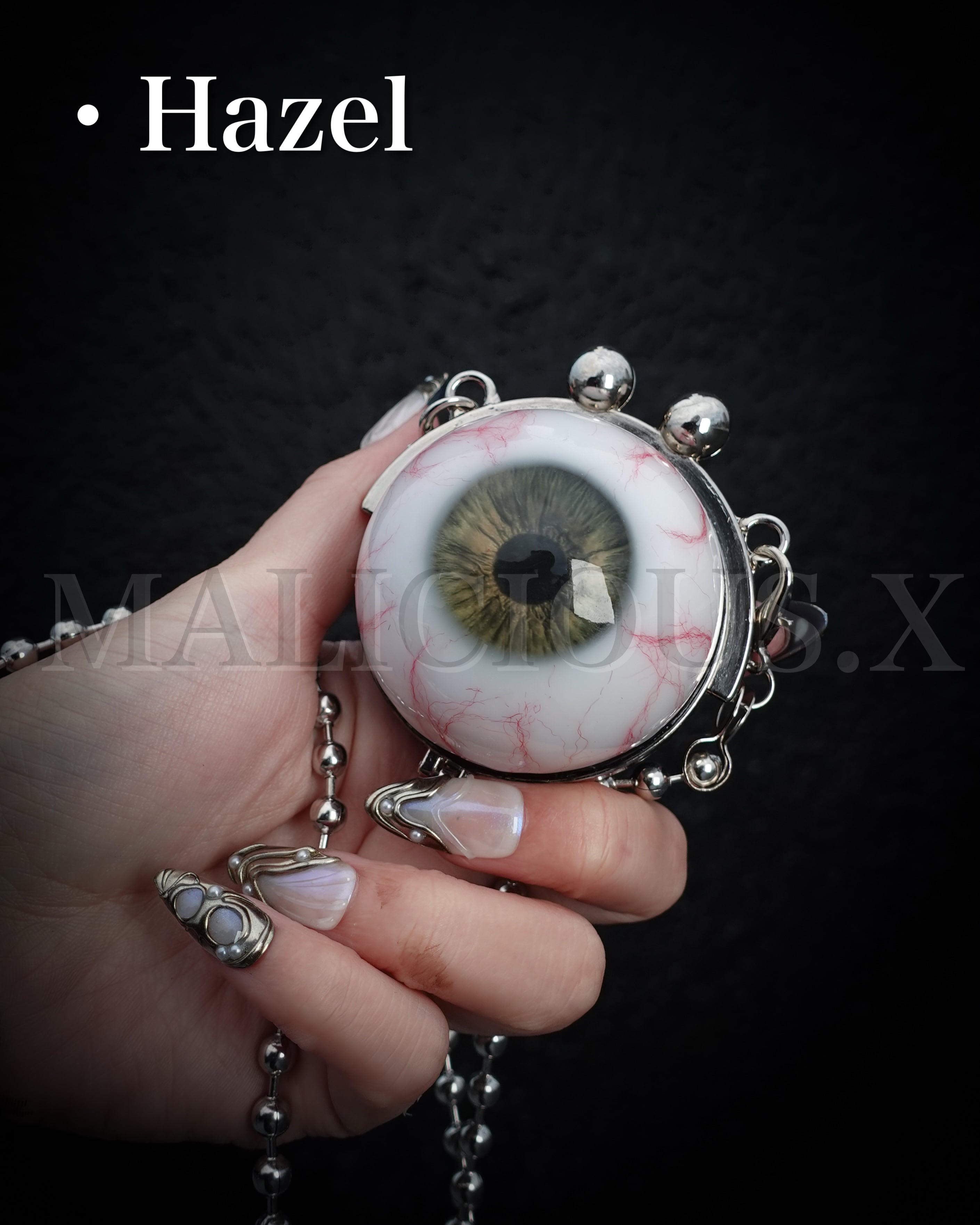 Eyeball Locket pendant | MALICIOUS.X