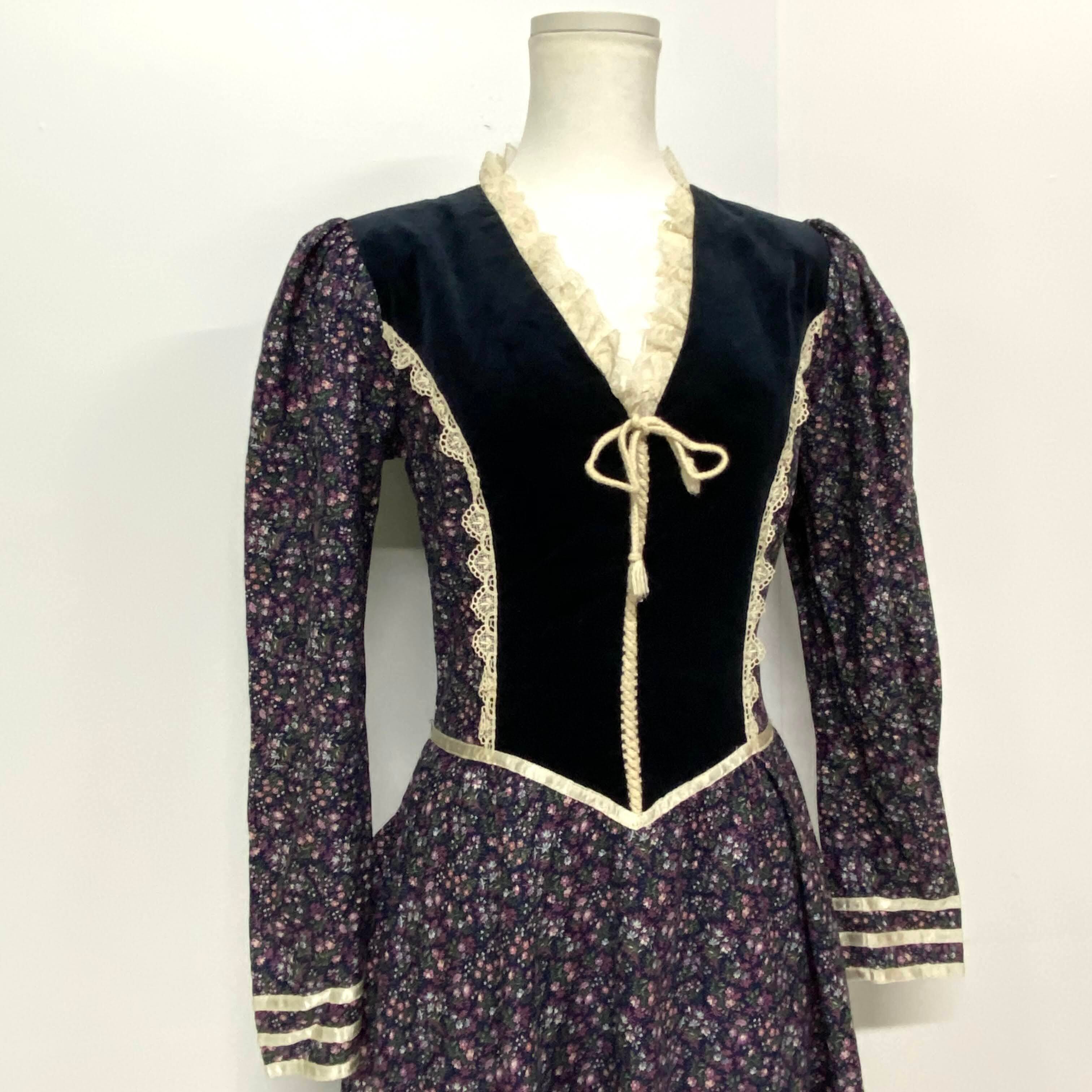 70年代 ガンネサックス GUNNE SAX Jessica 花柄 マキシ丈 長袖 フレア ワンピース USA製 レディースM ヴィンテージ /evb002252