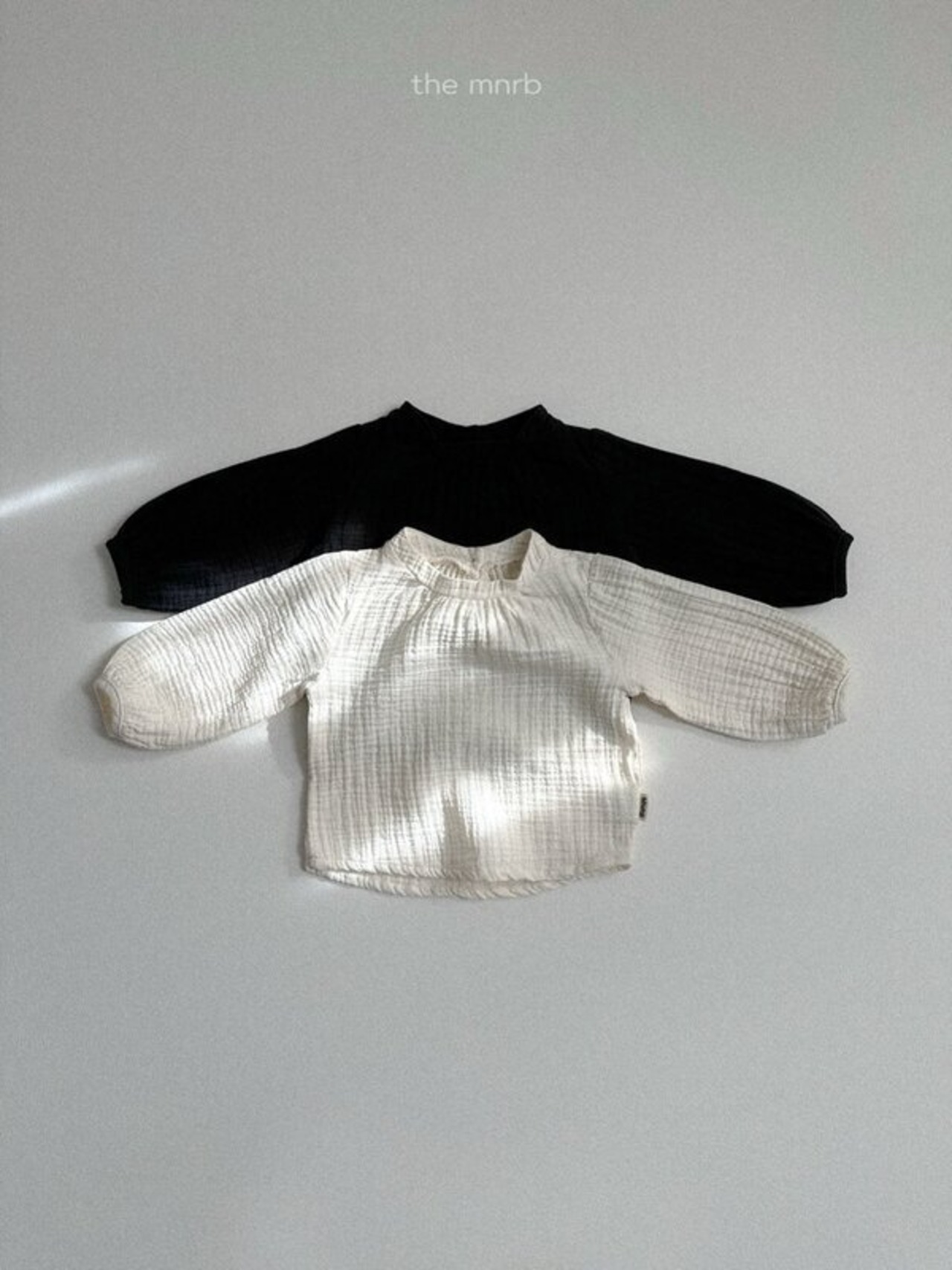 minirobe 26/SS Ruffle blouse