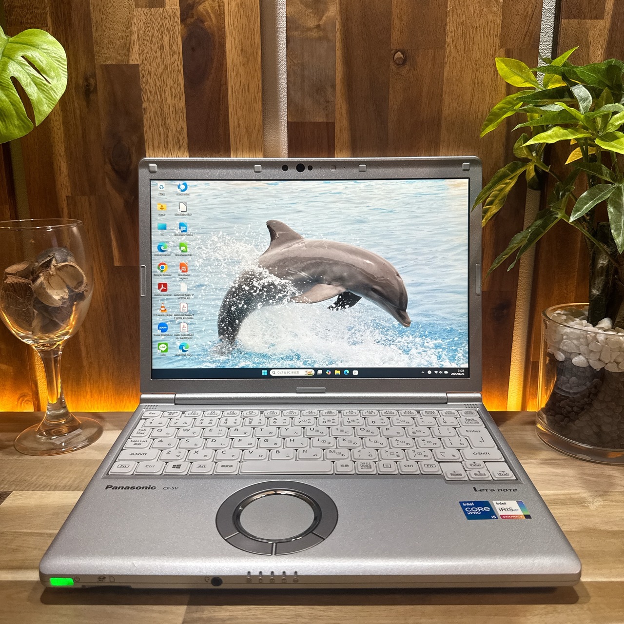 \ 公式ショップ限定価格❣️/ おすすめ《超軽量》Let’s Note SV1 第11世代 Core i5 メモリ16GB SSD256GB ノートパソコン 安心サポート&3ヶ月保証付き