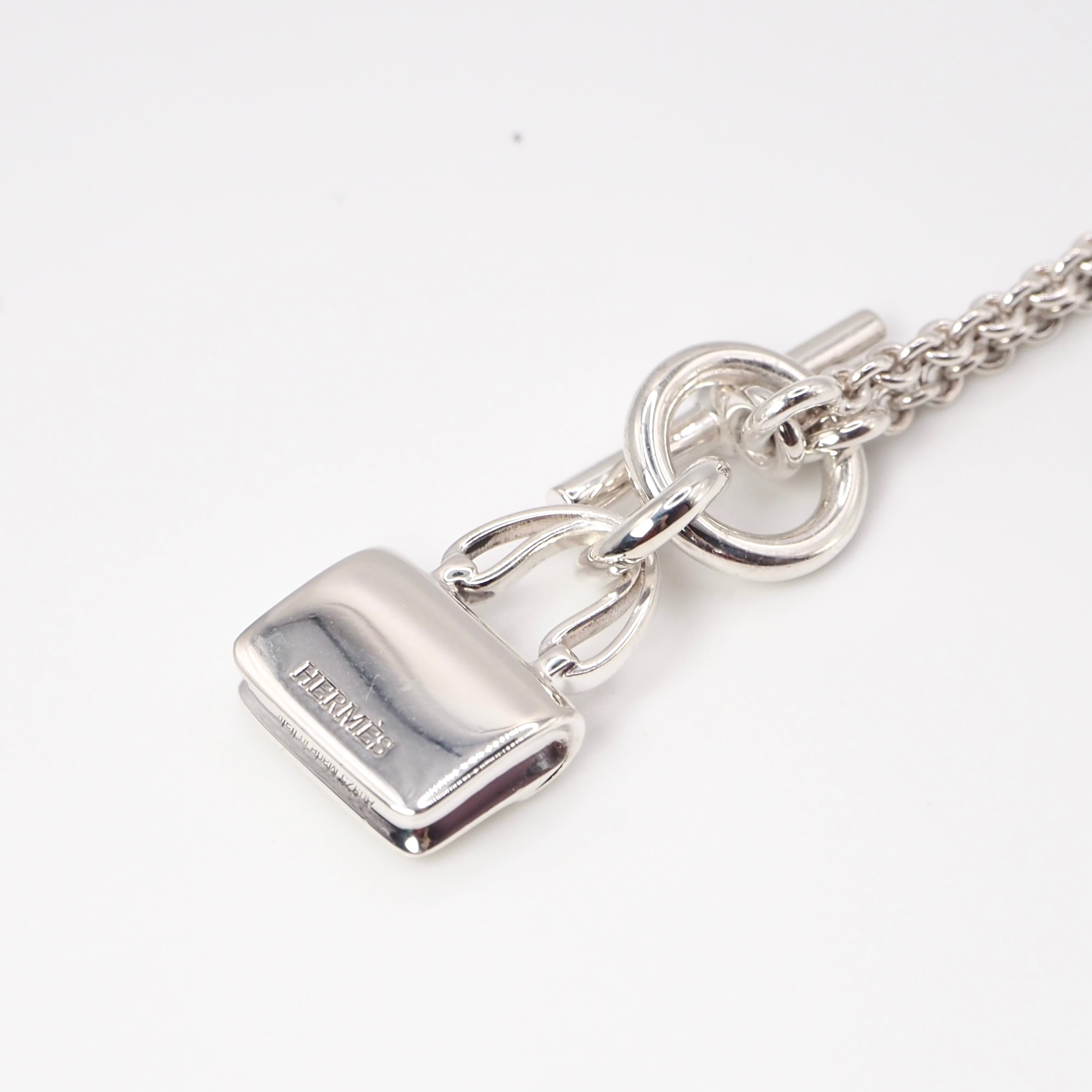【HERMES】アミュレット コンスタンス シルバー ペンダント HERMES アミュレット コンスタンス ネックレス シルバー