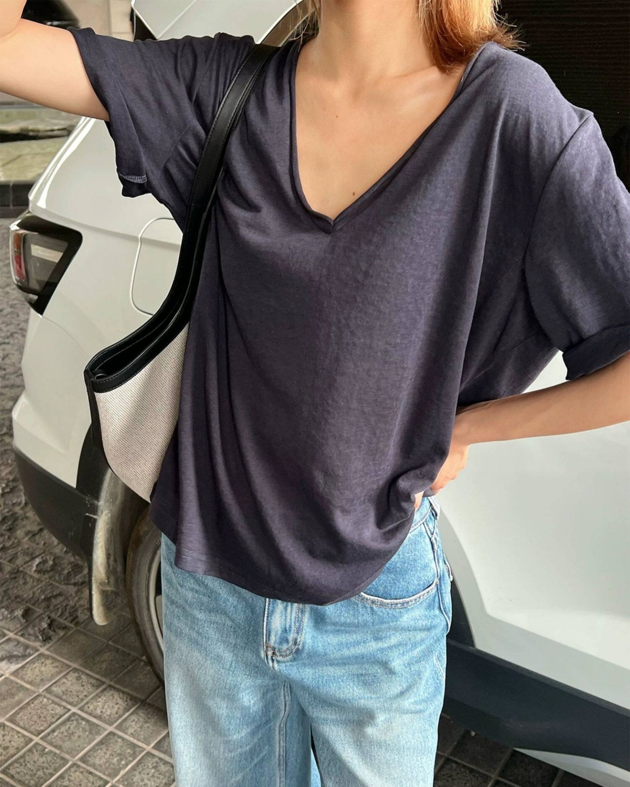 Vネックシアー Tシャツ 2color A1032 - 2