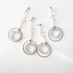揺れるダブルフープピアス／イヤリング｜サムネイル1