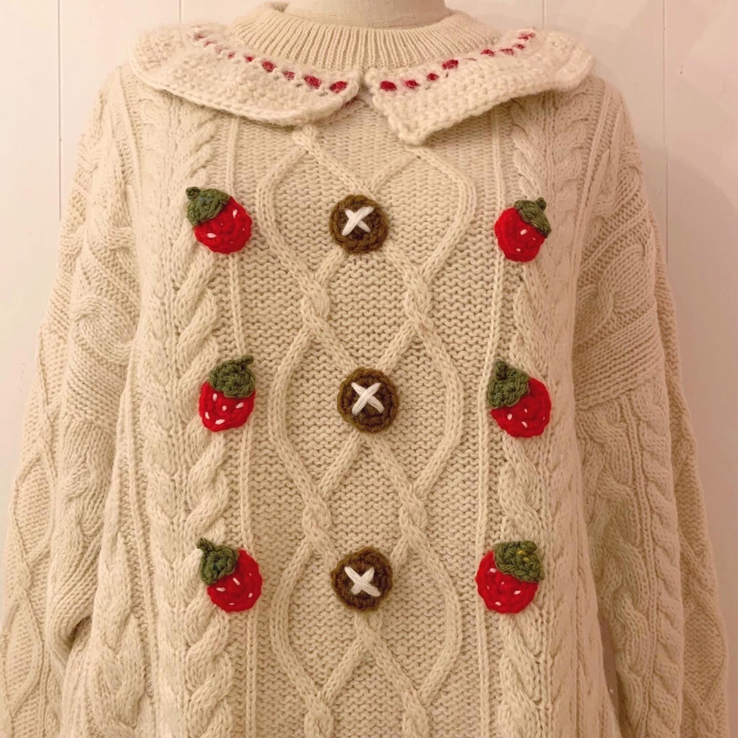 remake : strawberry cake aran sweater