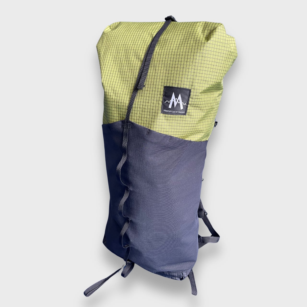 Mountain Laurel Designs / HELL 27L | Rays of Dawn