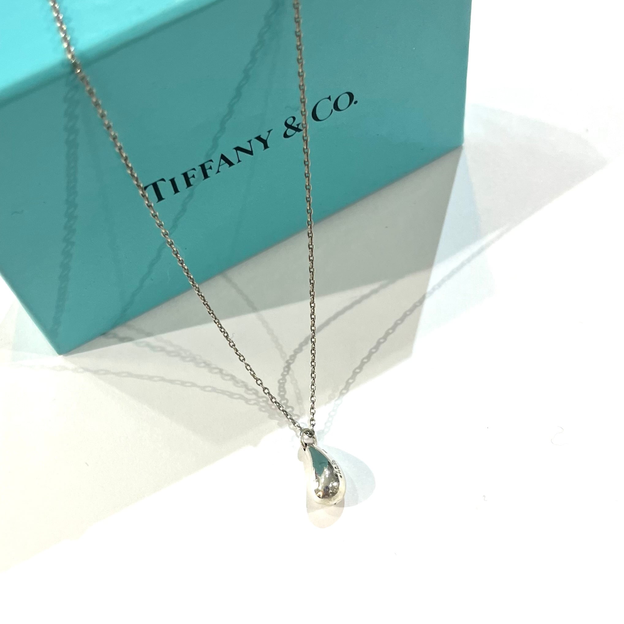 限定価格【TIFFANY&CO.】2386 TIFFANY &CO 美しい曲線美。エルサ