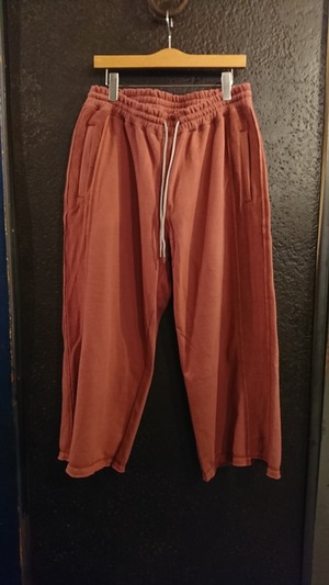 GOFUKUSAY "BUM SWEAT PANTS" R.Brown Color