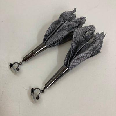 限定生産★イッセイミヤケ FLORIOGRAPHY フラワーコサージュ 未使用品 限定生産☆イッセイミヤケ FLORIOGRAPHY フラワーコサージュ 未使用品