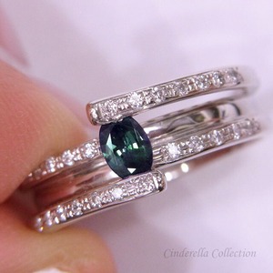 大特価★Pt900天然アレキサンドライト★テリツヤ抜群★スタイリッシュな大人リング