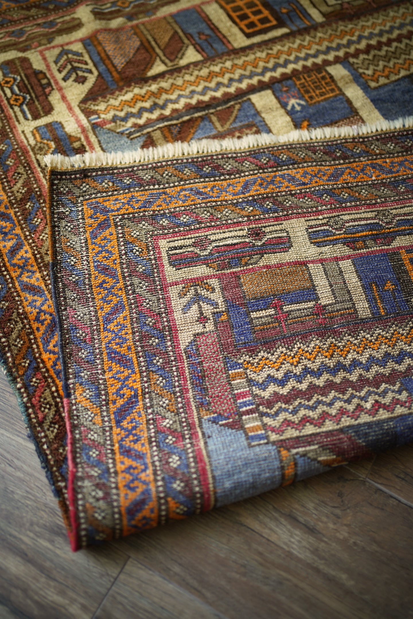 601】Vintage Afghan Baluch rug 1980's | ヴィンテージラグ専門店