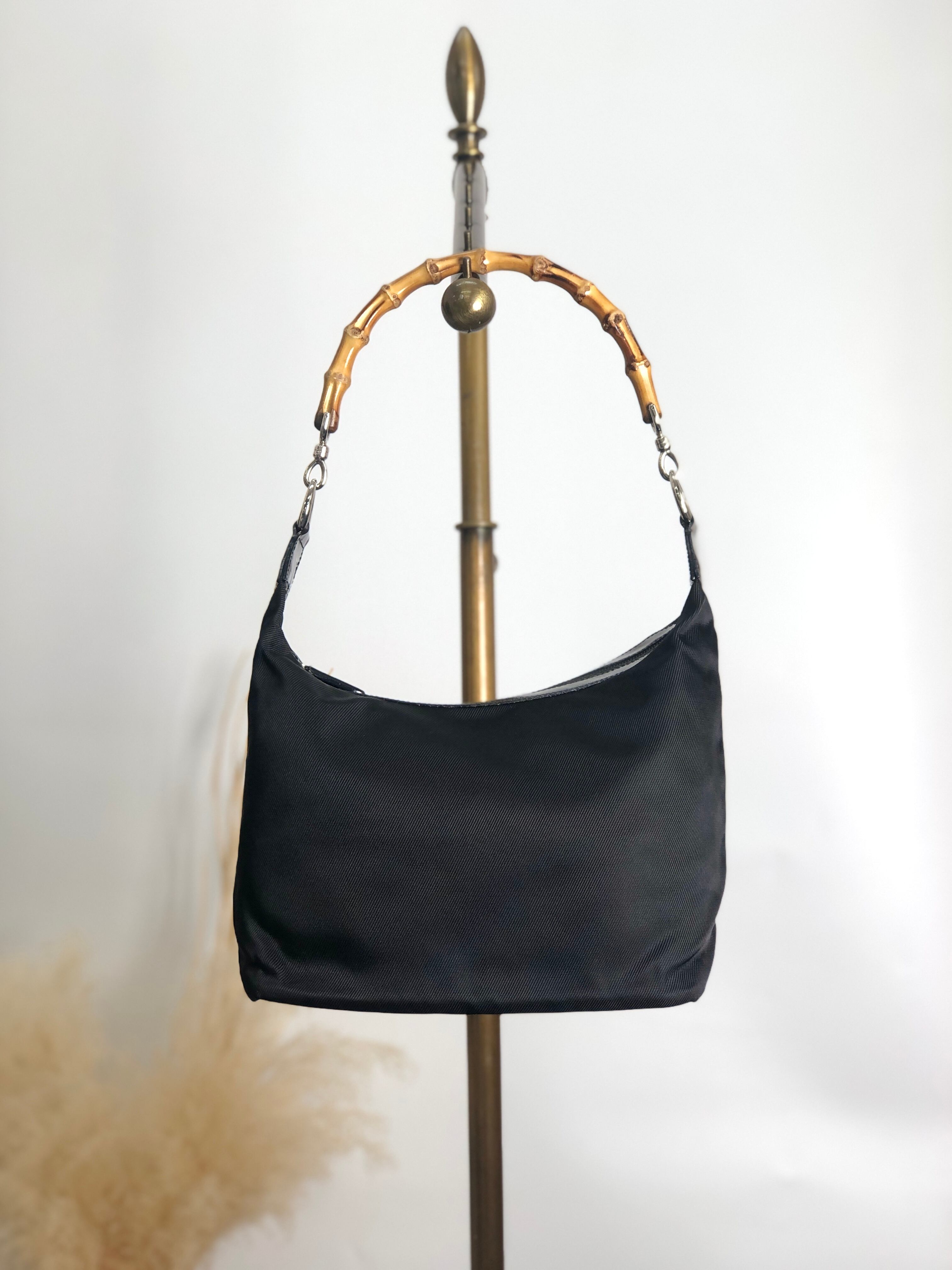 ❤︎美品❤︎ 希少　オールドグッチ　ショルダーバッグ　バンブー　キャンバス GUCCI グッチ ショルダーバッグ ブラック バンブー キャンバス vintage
