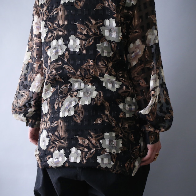 loose silhouette panel motif see-through flower design shirt