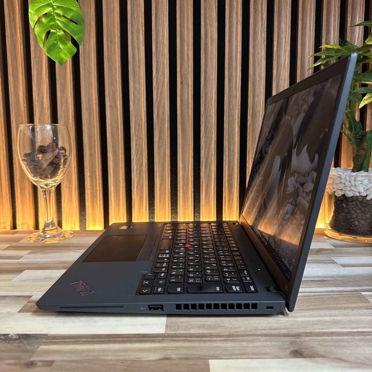 『おすすめ』Lenovo Thinkpad X13  Ryzen 5 PRO 5650U  メモリ8GB  ノートパソコン