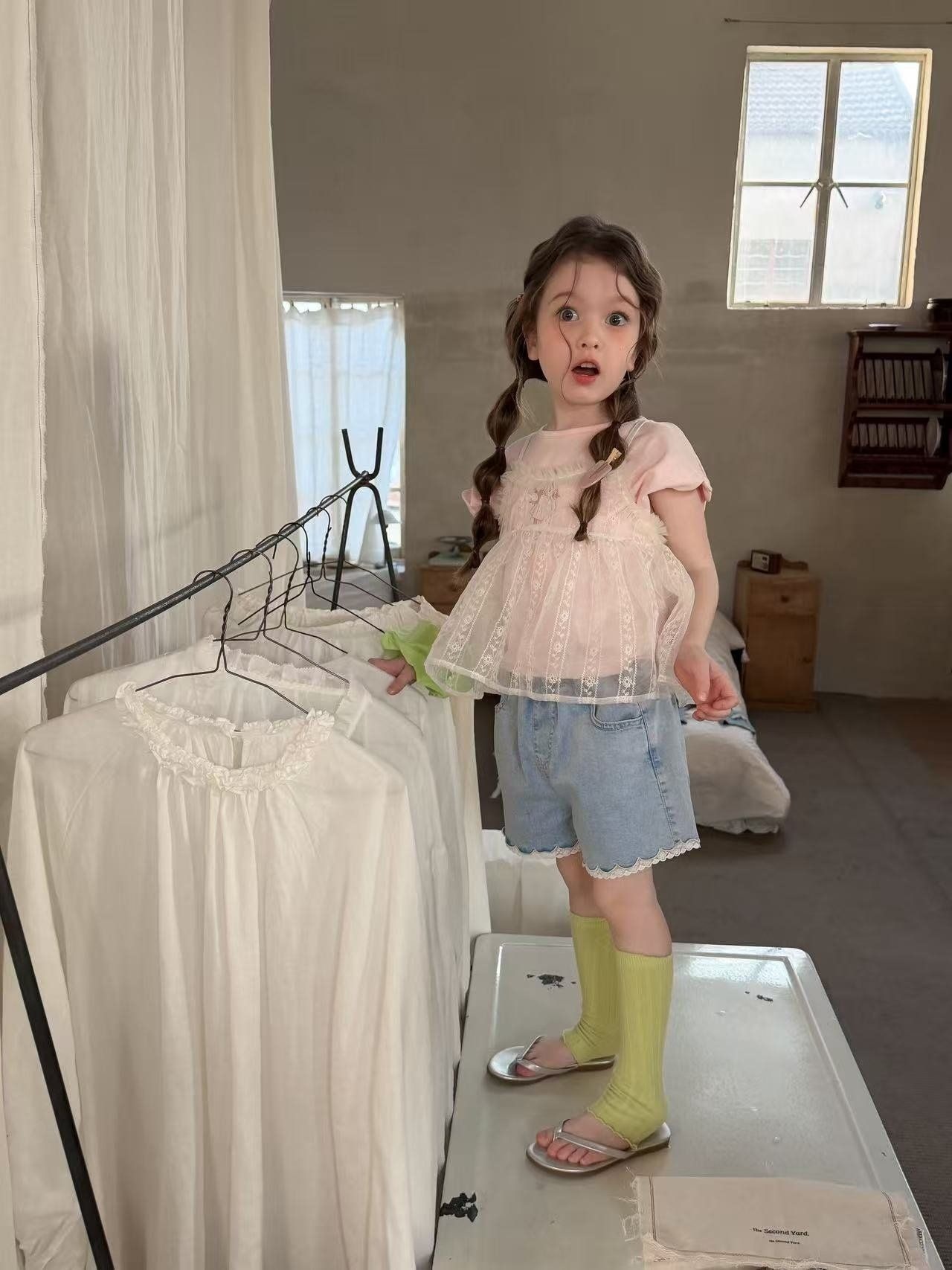 [aiai] Lace wave denim shorts / [아이아이] 레이스물결데님쇼츠