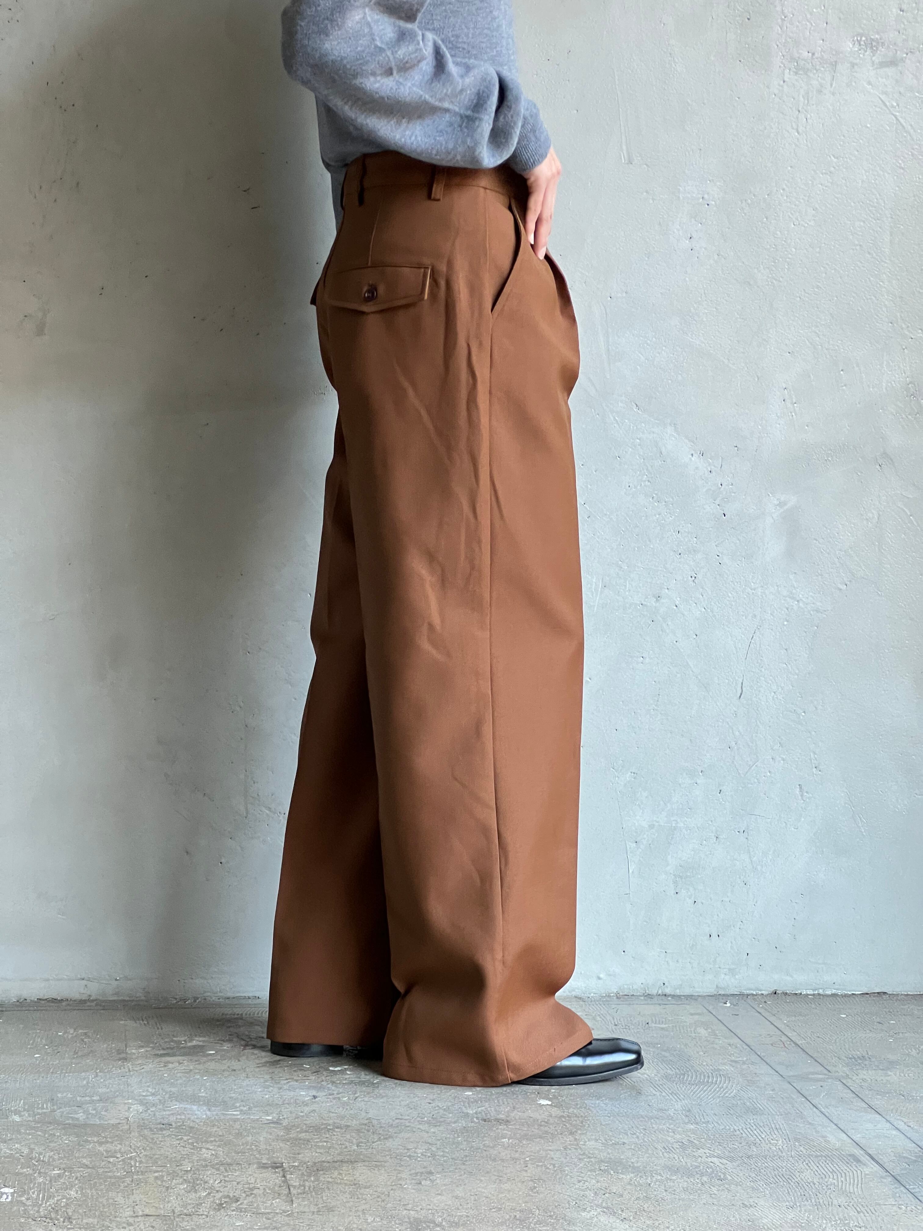 GEN IZAWA / One tuck wide slacks 
