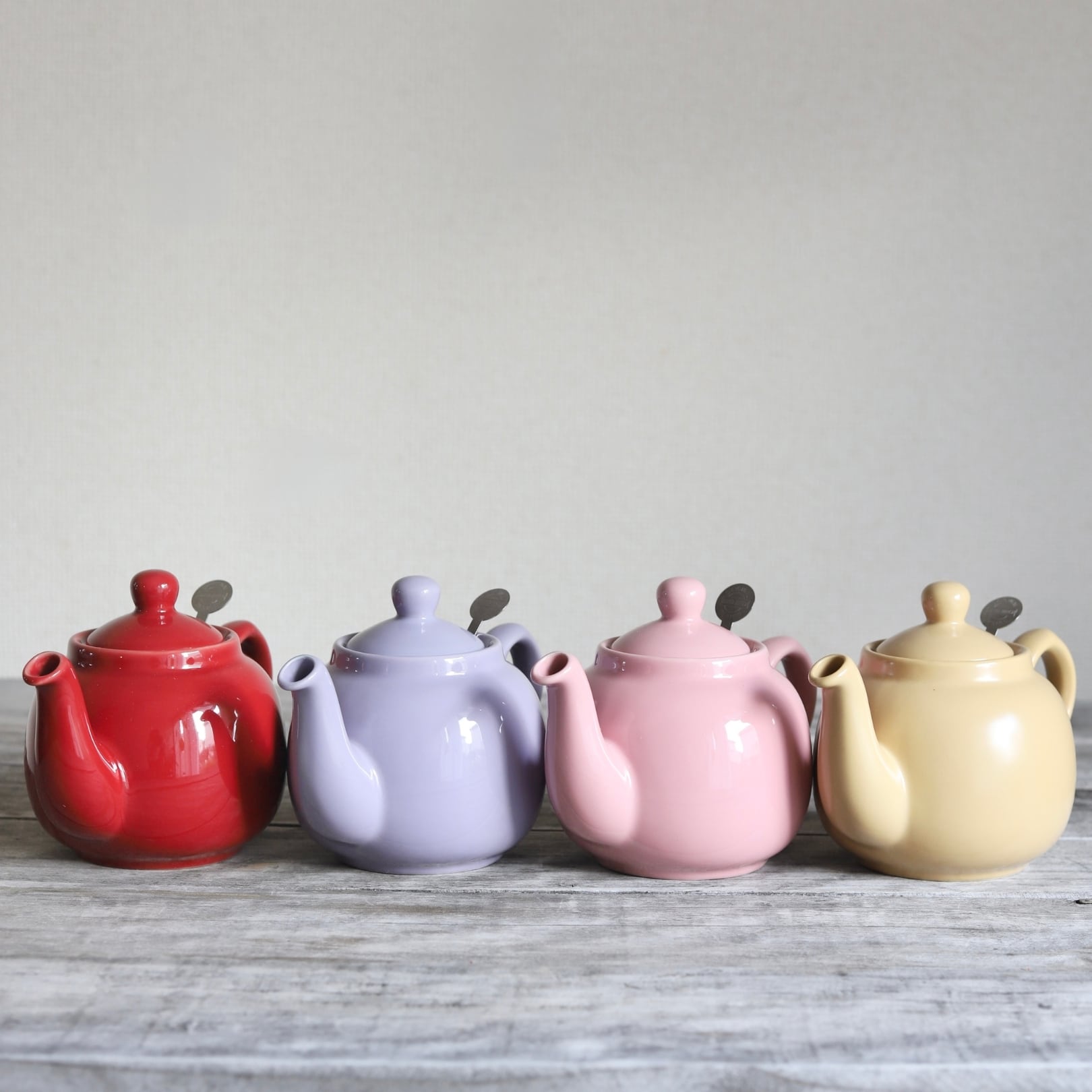 ティーポット 2カップ 600ml パウダーピンク | London Pottery