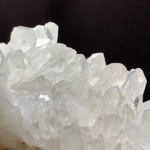 2.水晶クラスター・ハリネズミ