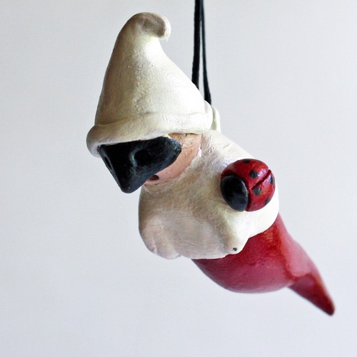 てんとう虫をつけたプルチコルノ（小）ー ナポリの幸運のお守り！