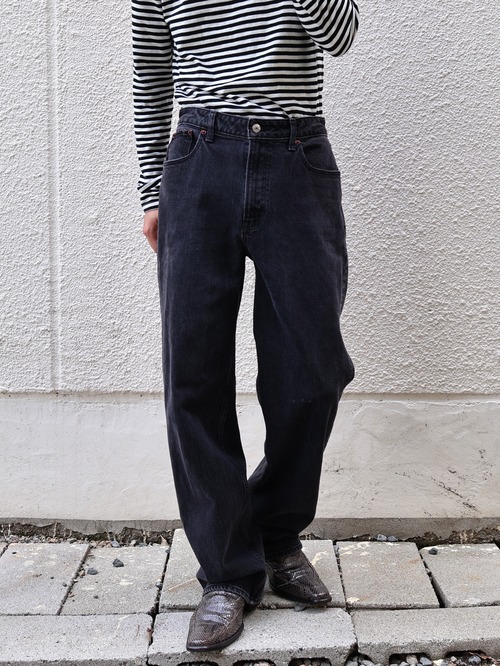 tapered black denim pants