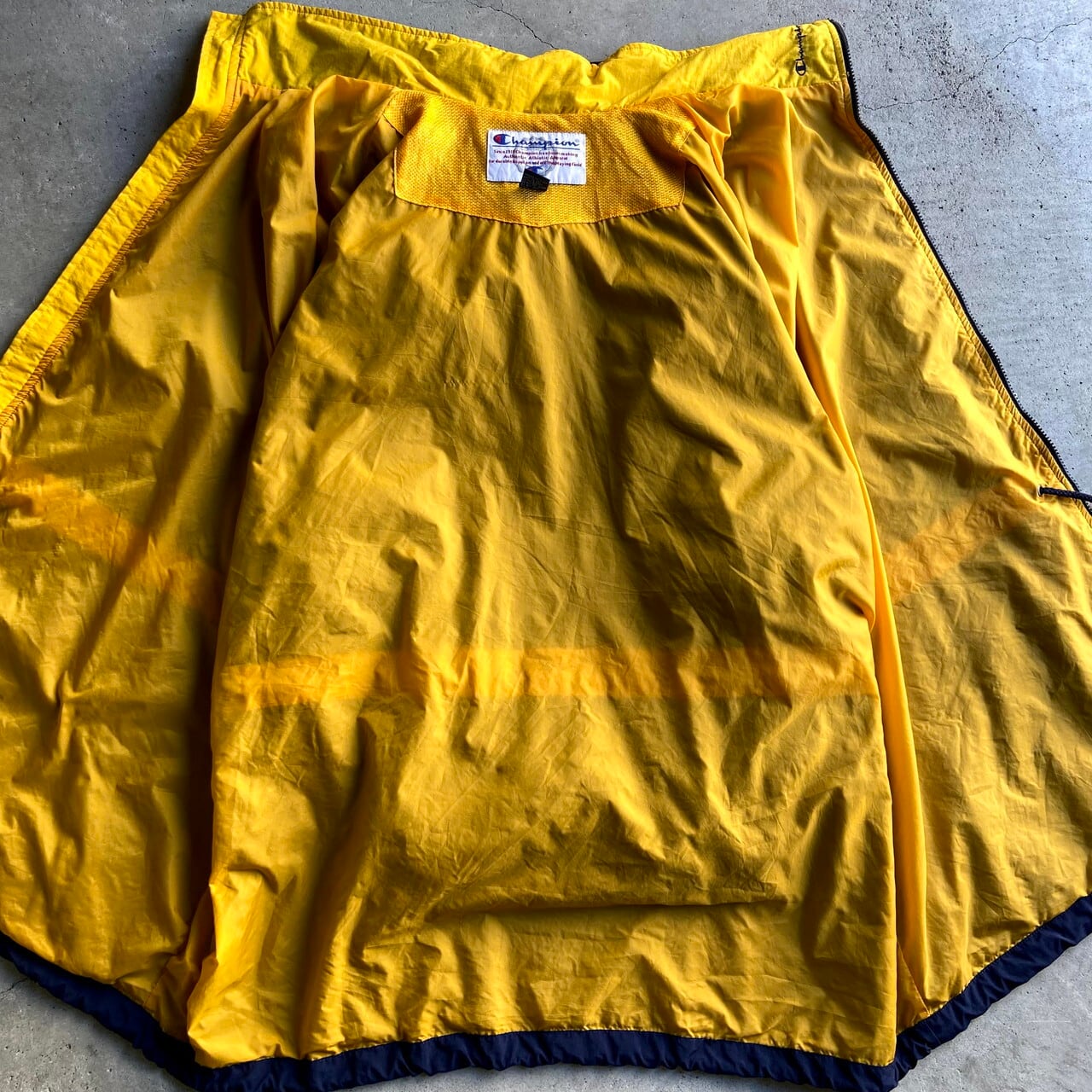 ビッグサイズ 90年代 Champion チャンピオン ロゴ刺繍 フルジップ