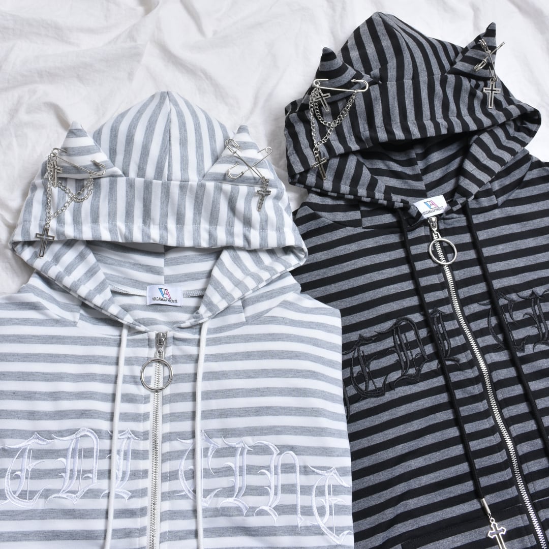 【3/20新着】ネコ耳ボーダーロゴZIPパーカー