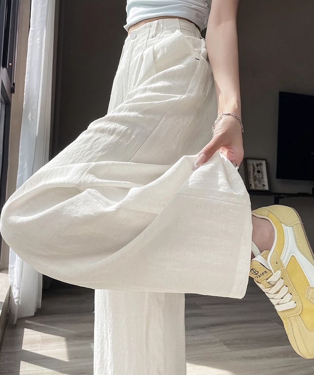 【送料無料】 スラックス 2色 フレア Aライン ガウチョ ボトム ロング ポケット ファスナー 薄手生地 かわいい 大人可愛い 大人女子 綺麗 シンプル カジュアル 大人 上品 おしゃれ お洒落 こなれ感 ラフ コンサバ 着痩せ レディライク 無地 夏 30代 40代 レディース 女性用 ママ デート お出かけ 女子会 お呼ばれ 休日 お茶会 授業参観 着回し 普段使い ファッション コーデ スタイル 楽ちん 体型カバー 定番 デイリーユース オーバーシルエット 垢抜け 動きやすい