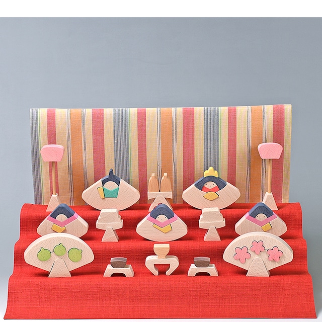 雛人形｜ひな人形｜初節句｜コンパクト｜おしゃれ｜モダン｜インテリア｜プレミアム｜こだわり｜おすすめ｜組み木デザイナー｜小黒三郎｜組み木｜木製ひな人形　KH222　円びな三段飾り・小（普通垂幕/黄）