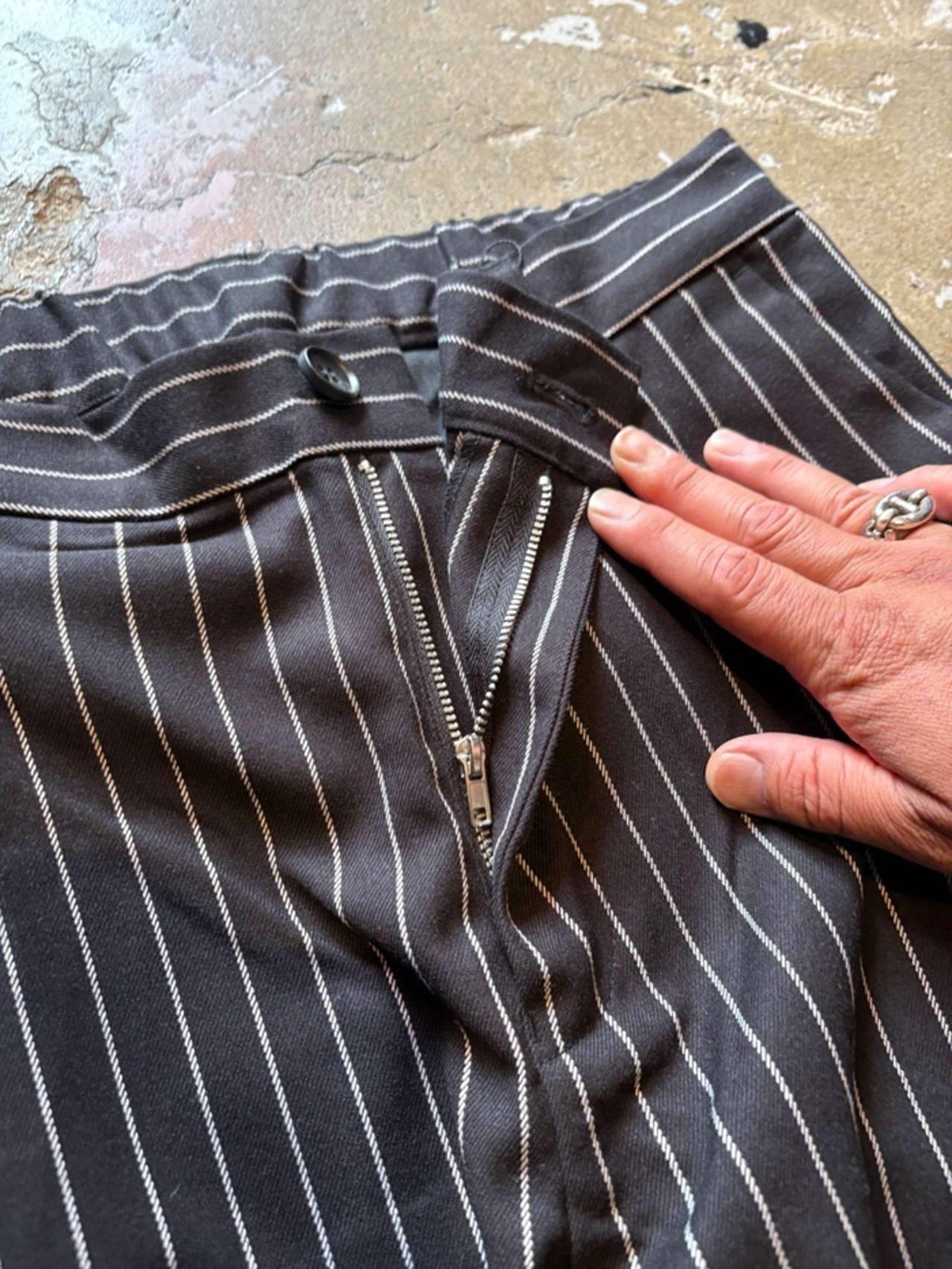 TESS / STRIPE SLACKS / スラックス - 2