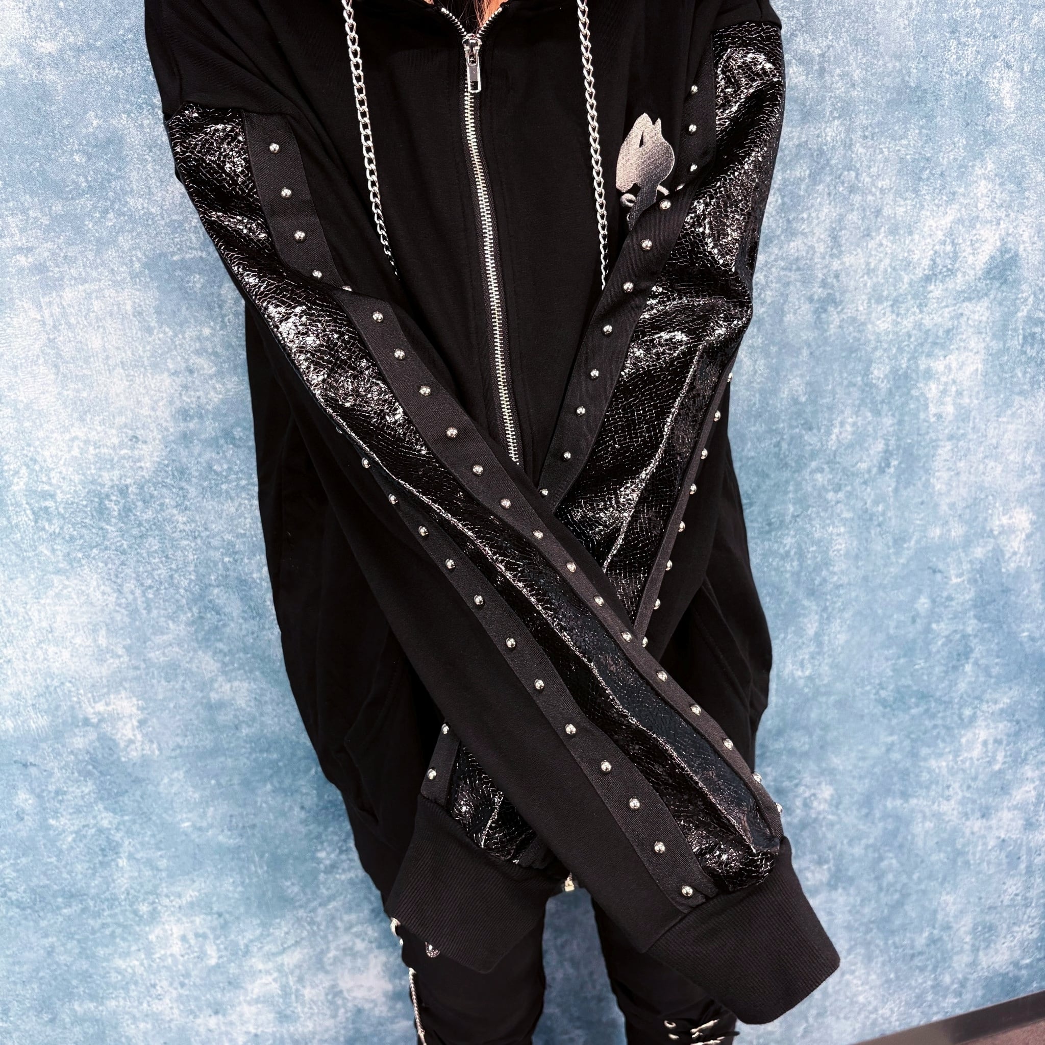 高品質SNAKE SCALE STUDS ZIP OUTER | NIER CLOTHING