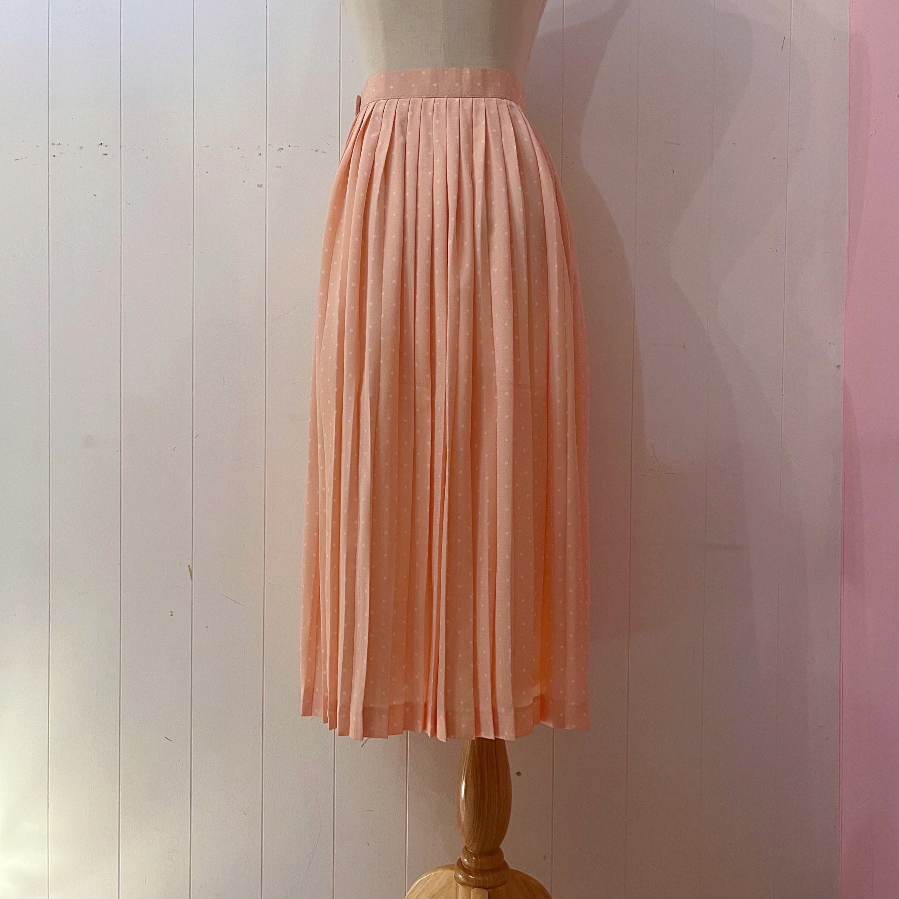 pale pink dot pleats skirt