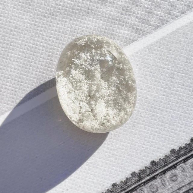 White Garden Quartz 4