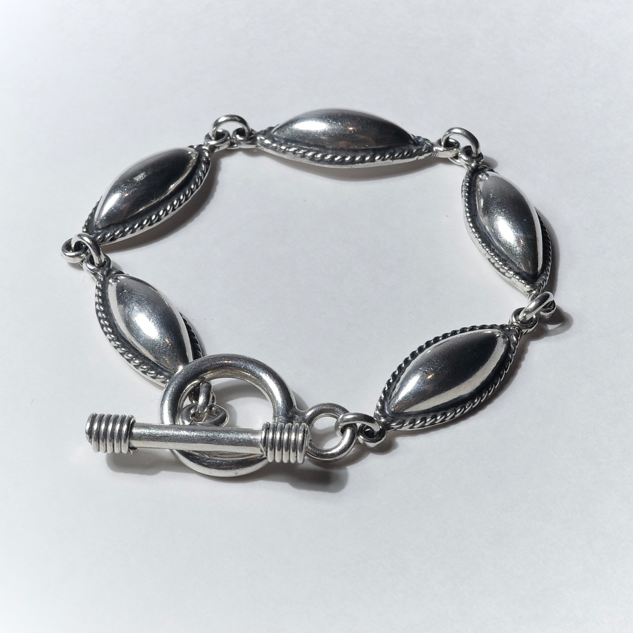 MEXICO LEAF BRACELET & NECKLACE