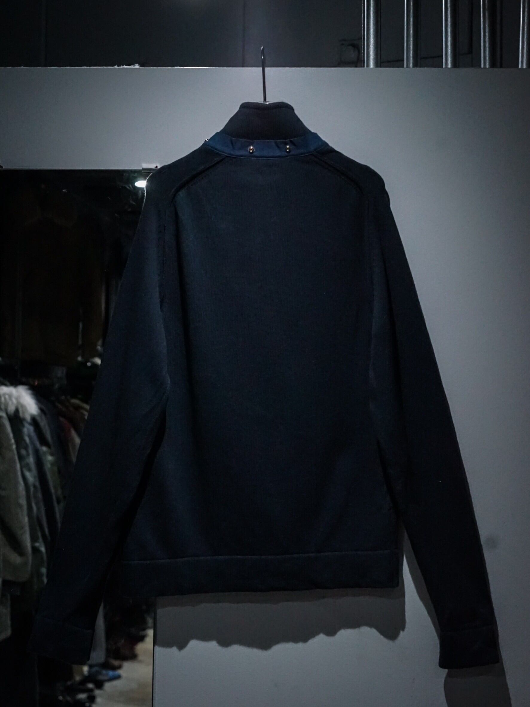 add (c) vintage】