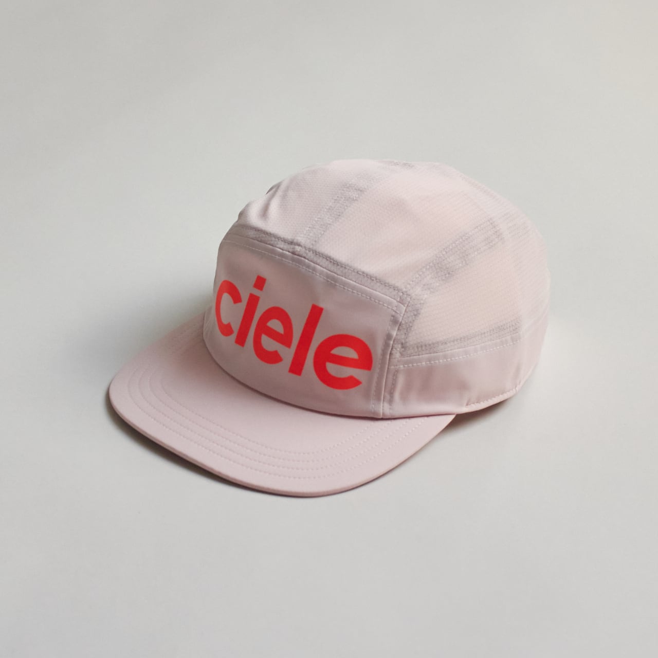 シエル　ciele 完売　メッシュキャップ ホワイト　ランニング シエル ciele 完売 メッシュキャップ ホワイト ランニング